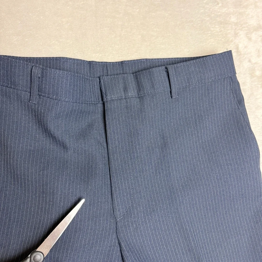 Levis pre owned